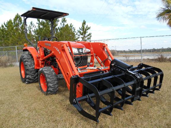 3301 kubota tractor with grapple